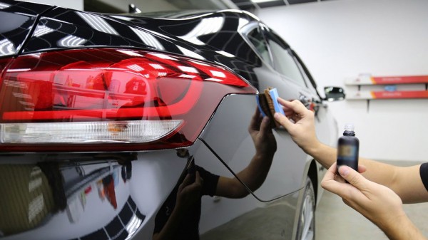 Способы защитить кузов автомобиля от сколов, царапин и коррозии