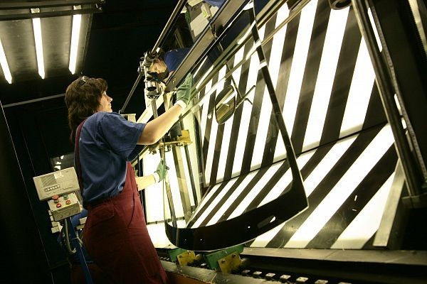 Краткий курс стекловедения: что нужно знать, если вы планируете менять стекло в машине