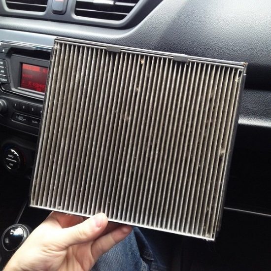 Салонный фильтр Киа Рио: как заменить самому