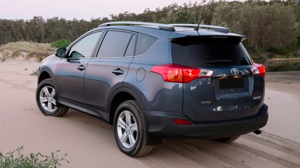 ТОП-3 надежных японских кроссоверов стоимостью до 1,5 млн рублей