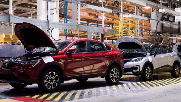 Московский завод Renaul задерживает поставки новых автомобилей на 1,5-2 месяца