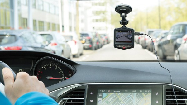 На что нужно обращать внимание при выборе видеорегистратора