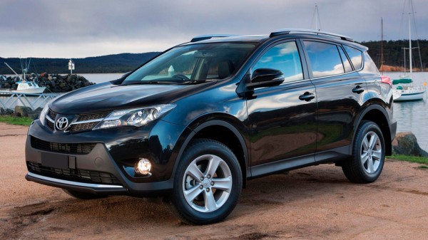 ТОП-3 надежных японских кроссоверов стоимостью до 1,5 млн рублей