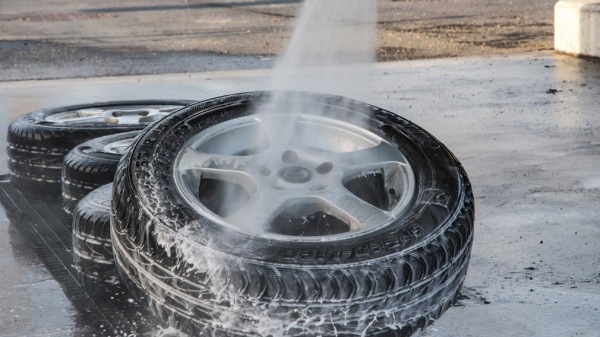 Советы по хранению автомобильных покрышек