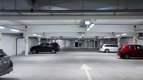 Причины запотевания стекол автомобиля и способы их решения