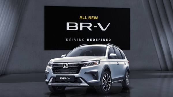 Компания Honda представила семиместный кроссовер BR-V второго поколения