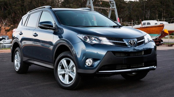 ТОП-3 надежных японских кроссоверов стоимостью до 1,5 млн рублей