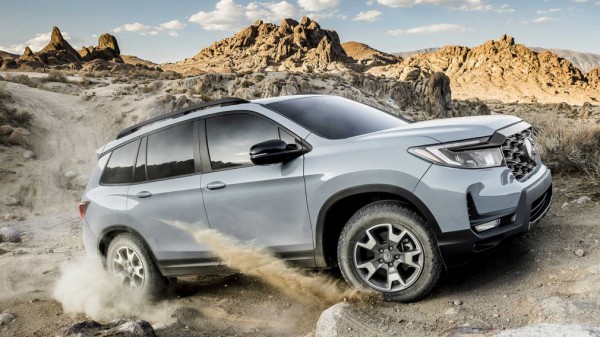 Honda обновила кроссовер Passport и добавила ему модификацию для бездорожья