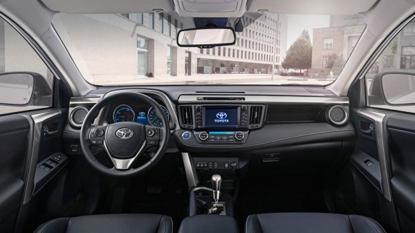 ТОП-3 надежных японских кроссоверов стоимостью до 1,5 млн рублей