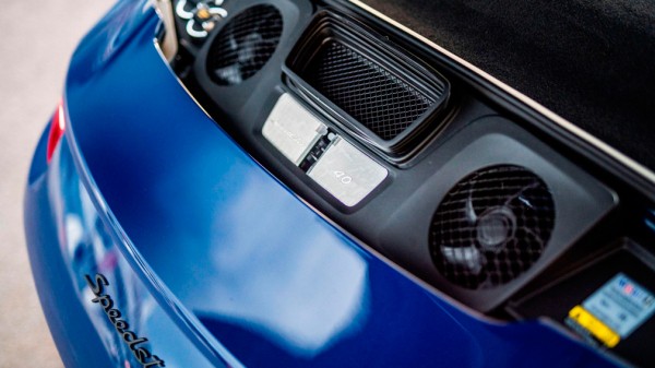 Компания Porsche строит завод по производству синтетического топлива