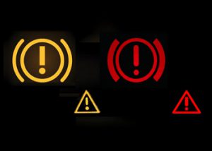 Индикация на приборной панели: восклицательный знак