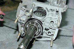 Коробка передач на ВАЗ 2107: конструктивные особенности и ремонт