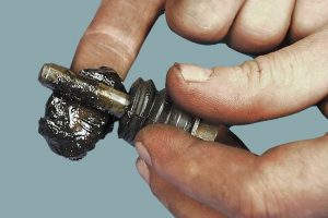 Направляющие тормозного суппорта: как и чем смазывать