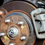 Направляющие тормозного суппорта: как и чем смазывать