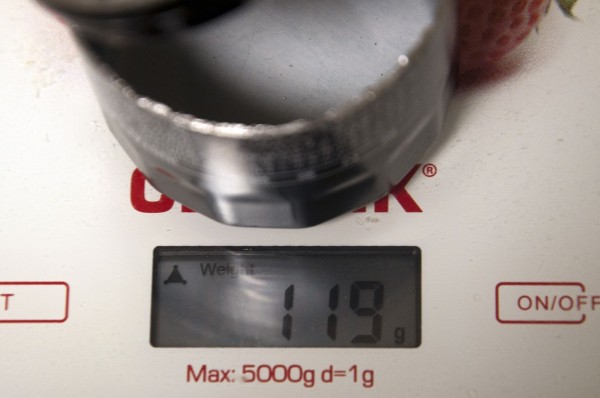 Отличается даже металл: сравниваем оригинальный и поддельный масляные фильтры