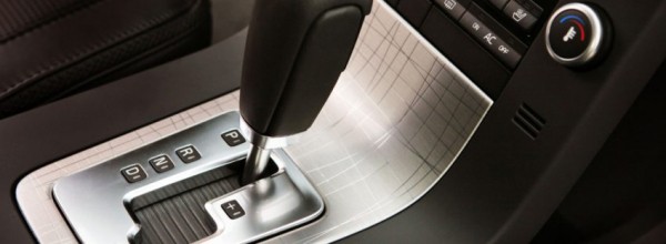 Почему возникают проблемы с включением задней передачи