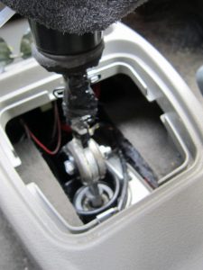 Устройство рычага переключения передач, неполадки и ремонт