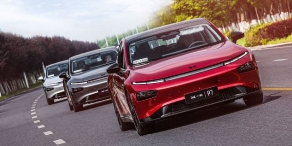 XPeng снижает начальные цены на свой флагманский седан