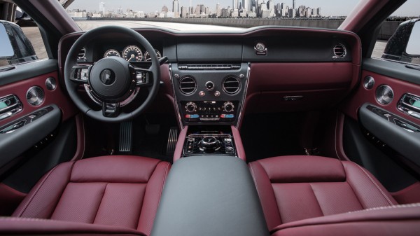 Бронированный Rolls-Royce Cullinan выставили на продажу за 69 млн рублей