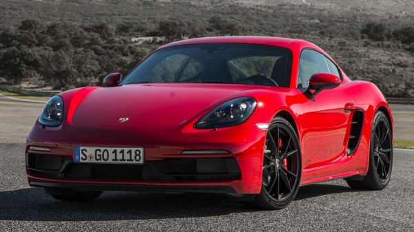 Названы новые автомобили с самыми удобными креслами