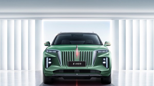 Электрический Hongqi E-HS9 начали продавать в Европе
