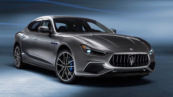 Компания Maserati переведёт модели Ghibli и Quattroporte на электрическую платформу
