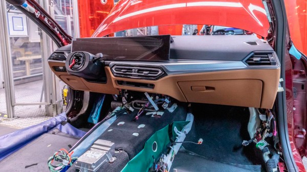 В Мюнхене стартовал серийный выпуск электрокара BMW i4