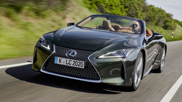 Компания Lexus доработала LC 500 2022 модельного года
