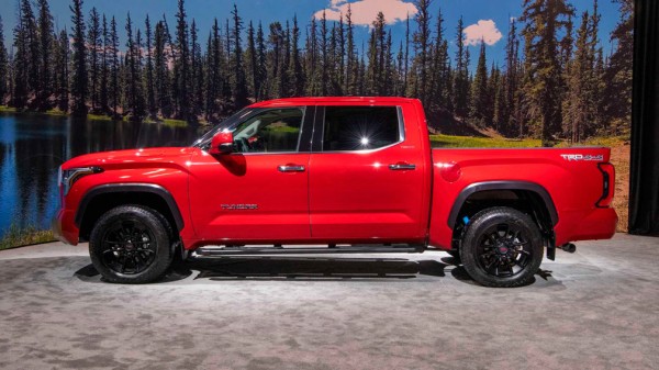 ТОП-3 японских рамных внедорожников, сменивших поколение в 2021 году