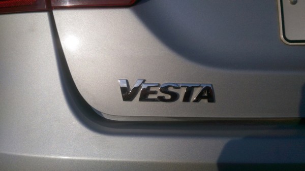 В Сети опубликовали изображения обновлённой Lada Vesta