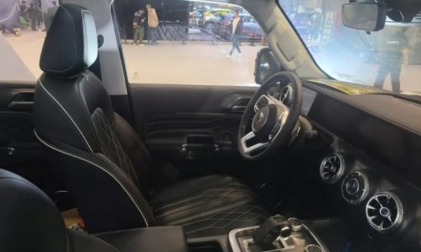 &laquo;Гелик&raquo; от Mansory отдыхает: Great Wall представил новую версию Tank 300 Mars City Edition