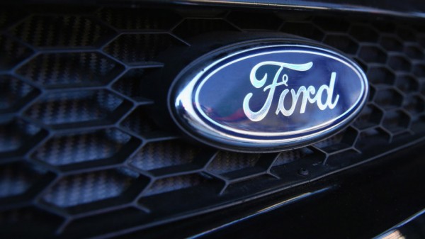 Ford отзовёт более 120 тыс. внедорожников Explorer