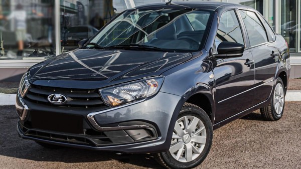 В сентябре 3-летние авто стоили на 11% больше, чем в январе 2021-го