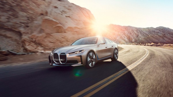 Глава компании BMW заявил о готовности бренда к запрету автомобилей с ДВС