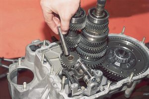 Гудит АКПП на скорости: основные причины