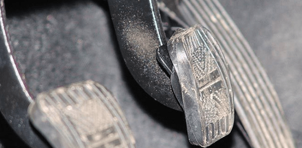 Как отрегулировать педаль сцепления