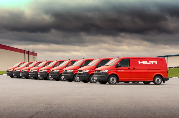Как построить светлое будущее: зачем Volkswagen Коммерческие автомобили и Hilti переоборудуют машины
