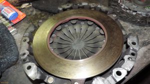 Поменял сцепление: не включаются передачи после замены