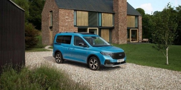 В Европе представили обновленный Tourneo Caddy