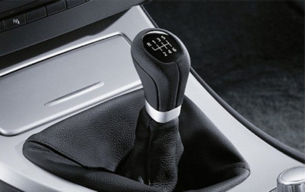 Затрудненное включение первой, задней или второй передач: причины и устранение неисправностей