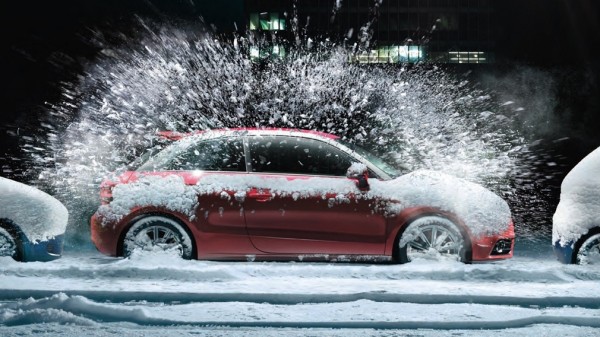 Автоэксперт Егор Васильев назвал два подхода при прогреве двигатель зимой