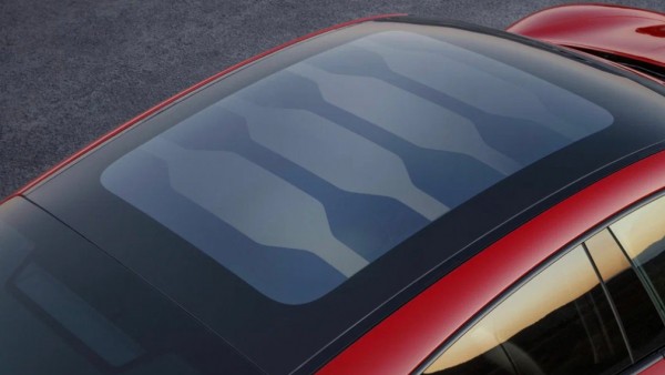 Электрокар Porsche Taycan получил сразу две новые версии