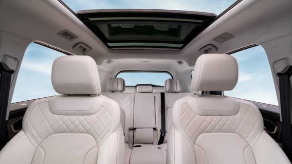 Новый флагманский кроссовер суббренда Exeed удивит россиян роскошной версией President