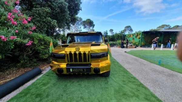 На продажу выставлен внедорожник того самого &laquo;Диктатора&raquo;