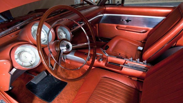 ТОП-3 машин, которые могли изменить автоиндустрию