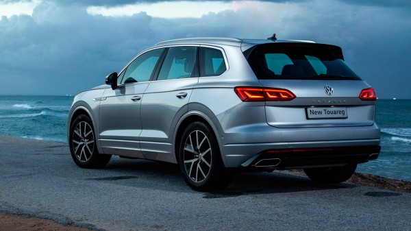 Volkswagen прекратил продажи кроссовера Touareg с бензиновыми двигателями на рынке РФ