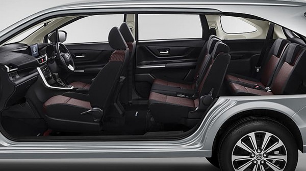 Представлен новый компактвэн Toyota Avanza