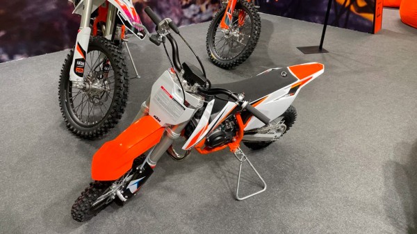 На выставке &laquo;Поехали 2021&raquo; представлен мотоцикл KTM 50 SX