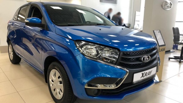 &laquo;АвтоВАЗ&raquo; собирается повысить цены на автомобили LADA в РФ с 1 декабря 2021 года