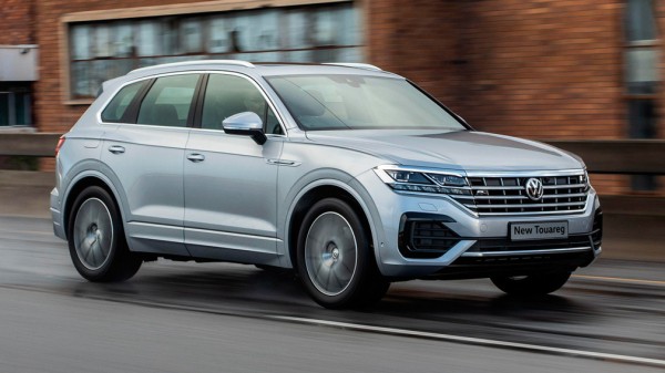 Volkswagen прекратил продажи кроссовера Touareg с бензиновыми двигателями на рынке РФ
